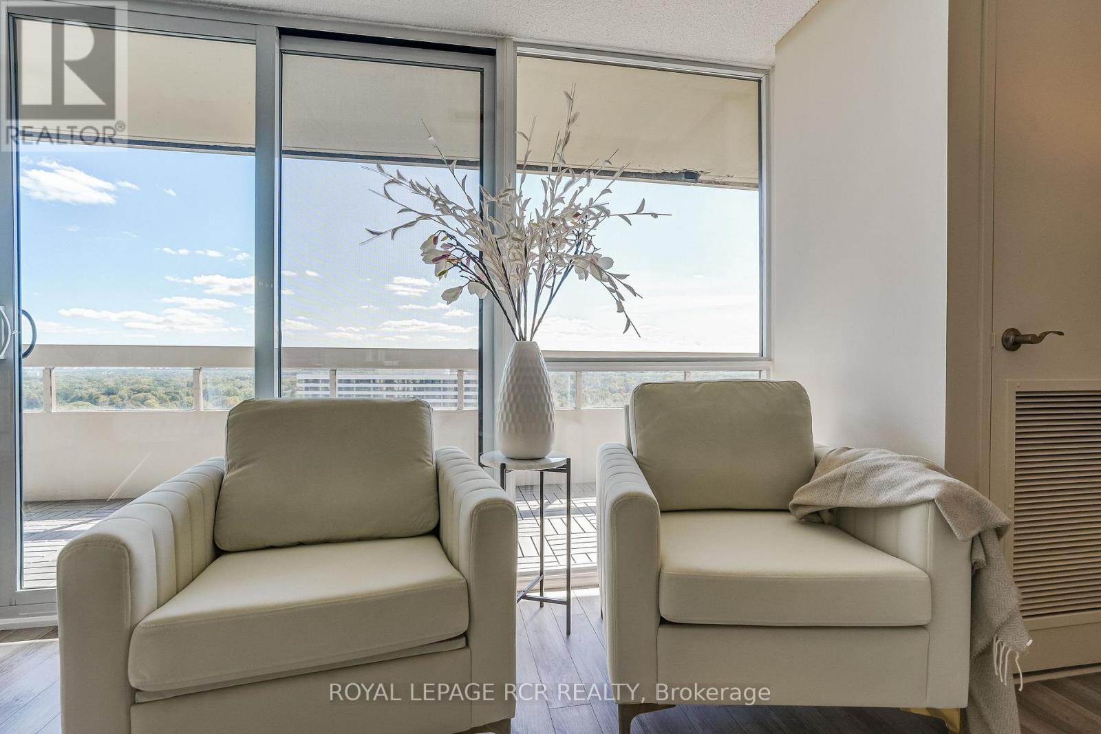 1612 - 8111 Yonge Street, Markham, Ontario  L3T 4V9 - Photo 23 - N13808156