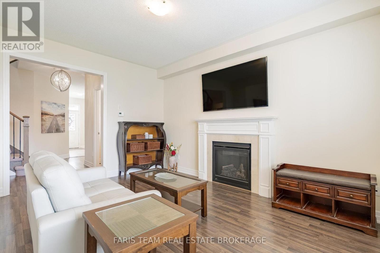 3 Hutton Crescent, Essa, Ontario L0M 1B6 - Photo 13 - N13808176