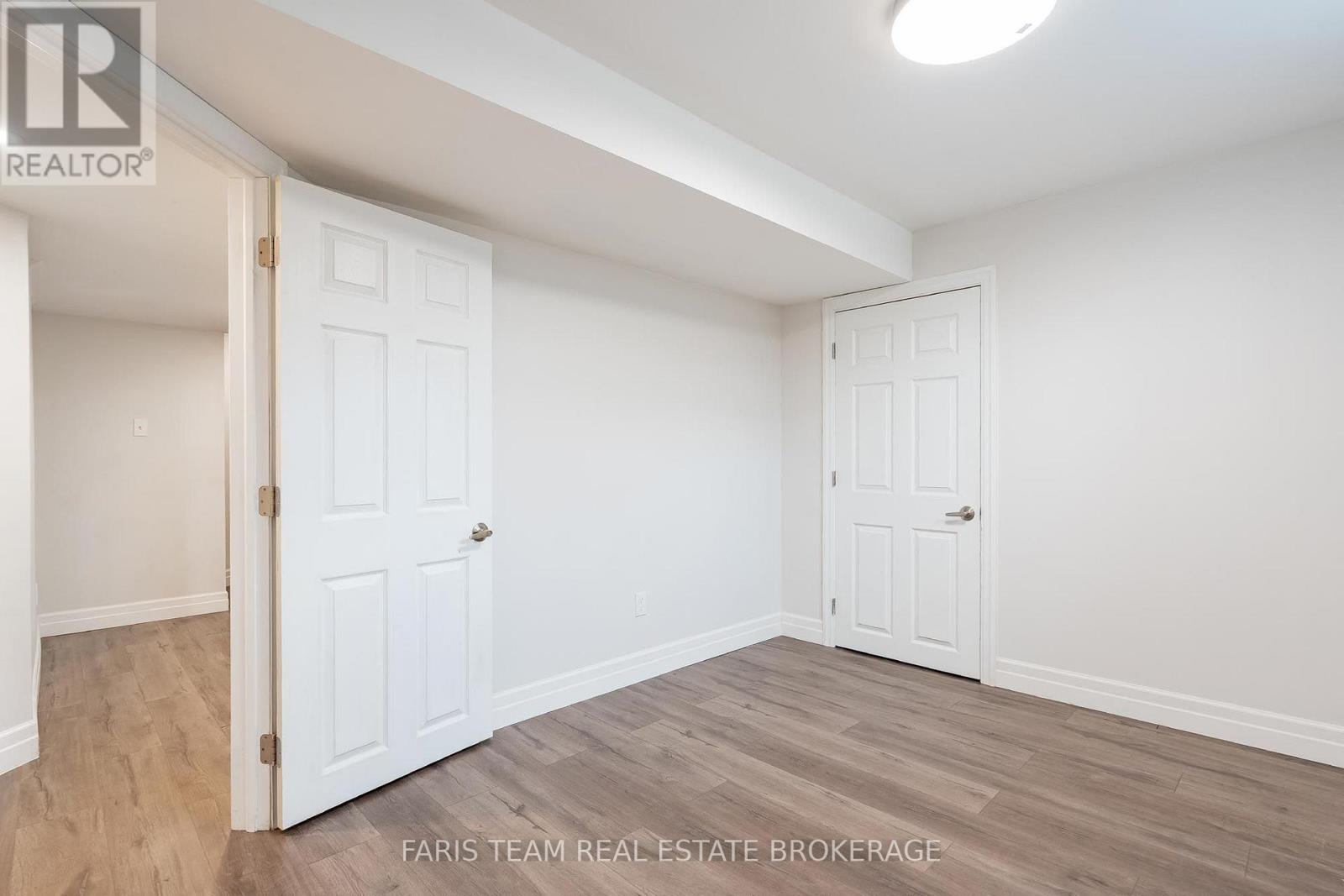 3 Hutton Crescent, Essa, Ontario L0M 1B6 - Photo 30 - N13808176
