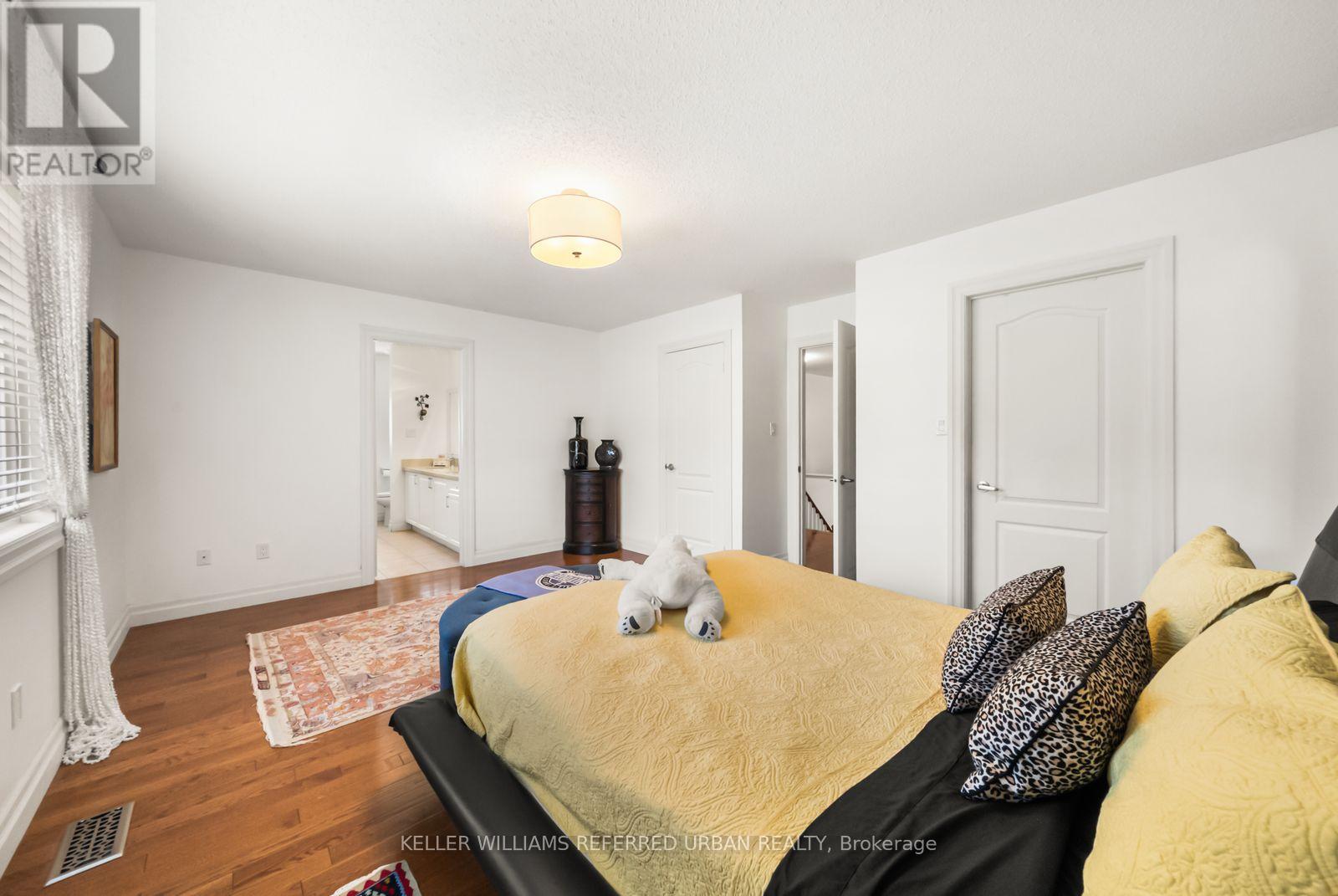 1002 Oaktree Crescent, Newmarket, Ontario L3X 2Z3 - Photo 24 - N13808180
