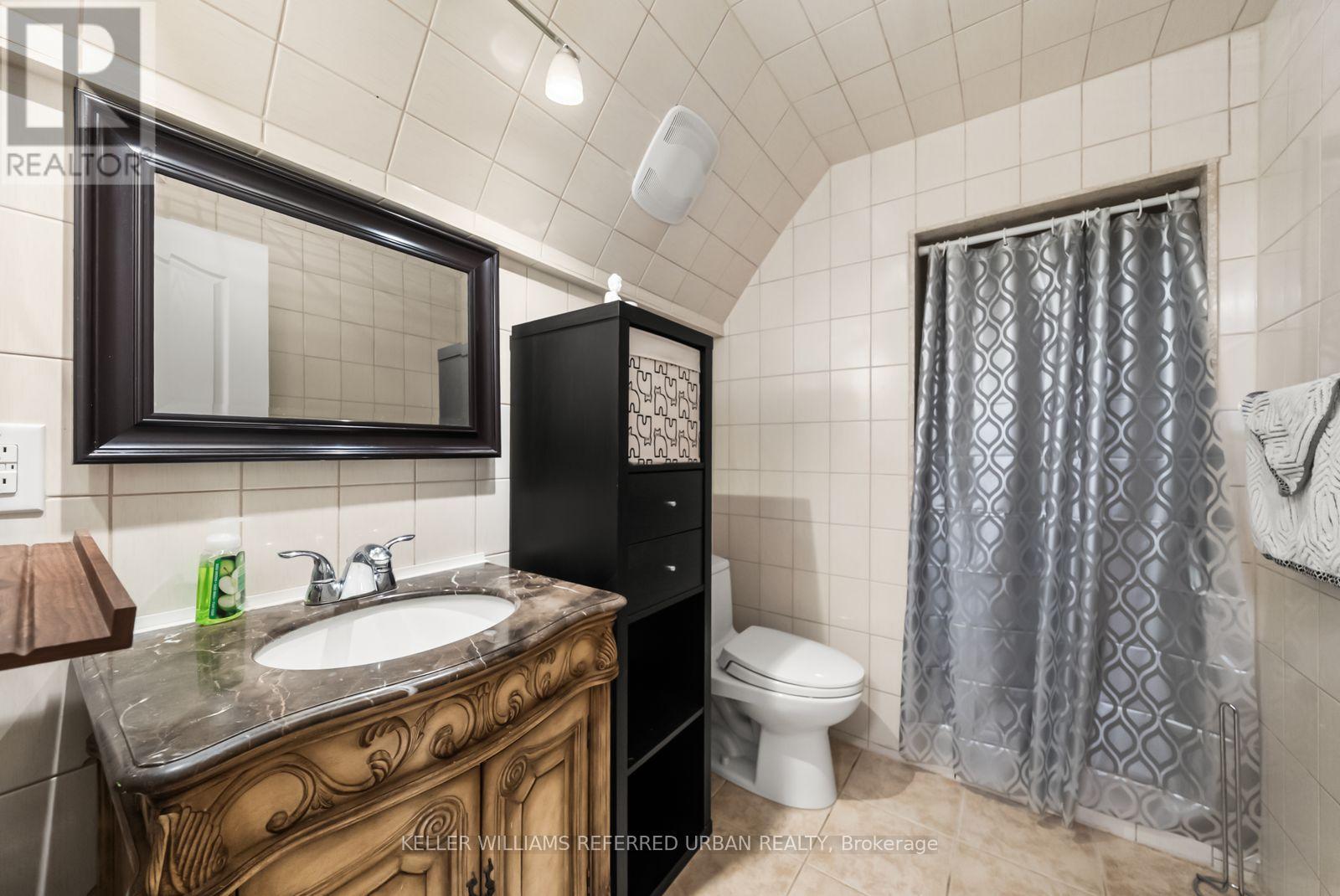 1002 Oaktree Crescent, Newmarket, Ontario L3X 2Z3 - Photo 40 - N13808180
