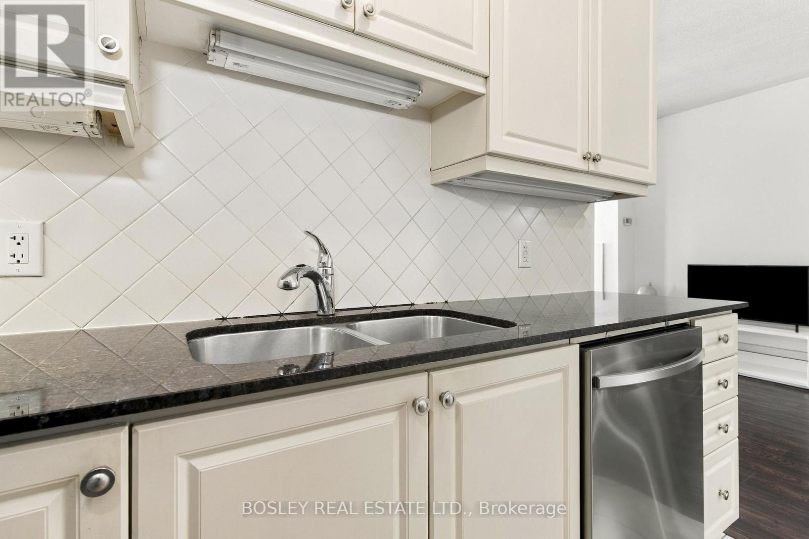 4405 - 50 Absolute Avenue N, Mississauga, Ontario  L4X 0A8 - Photo 12 - W13808094