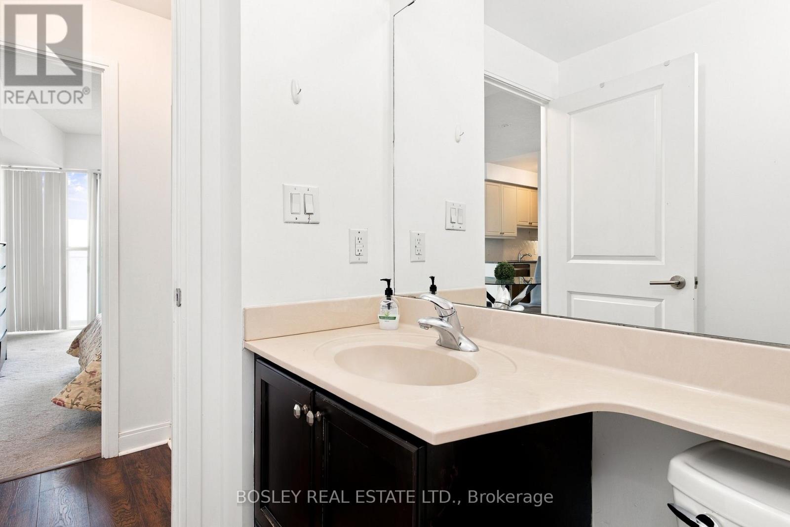 4405 - 50 Absolute Avenue N, Mississauga, Ontario  L4X 0A8 - Photo 19 - W13808094