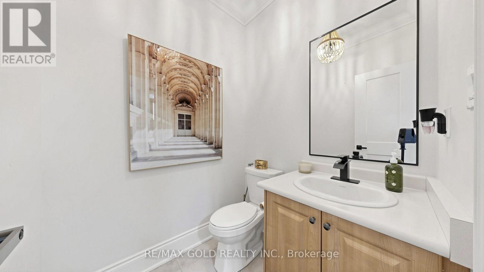 125 Burnhamthorpe Road E, Oakville, Ontario  L6H 3R4 - Photo 21 - W13808102