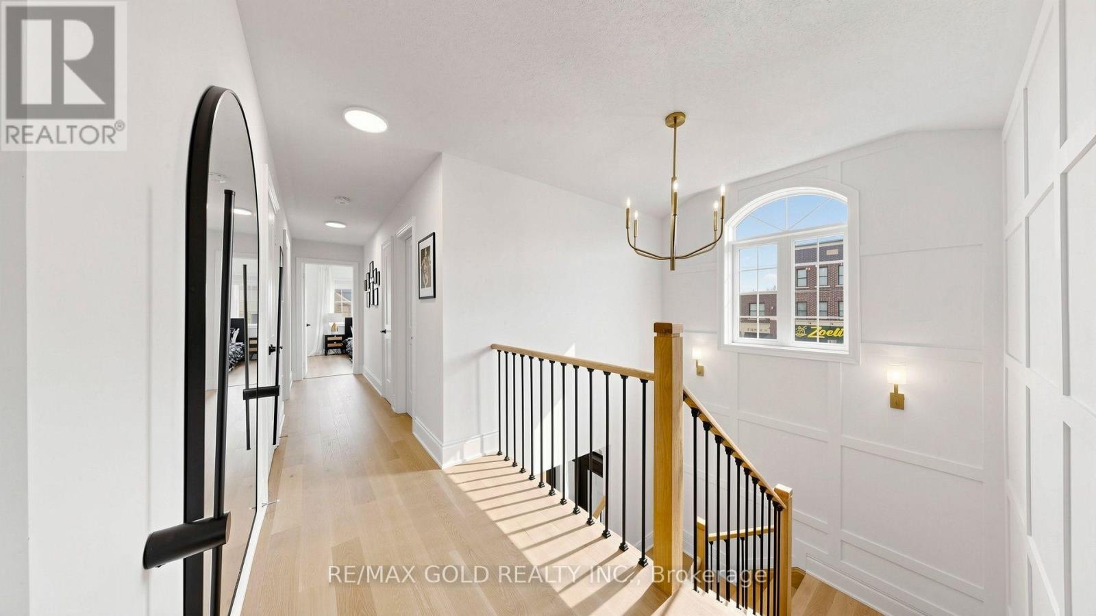 125 Burnhamthorpe Road E, Oakville, Ontario  L6H 3R4 - Photo 25 - W13808102