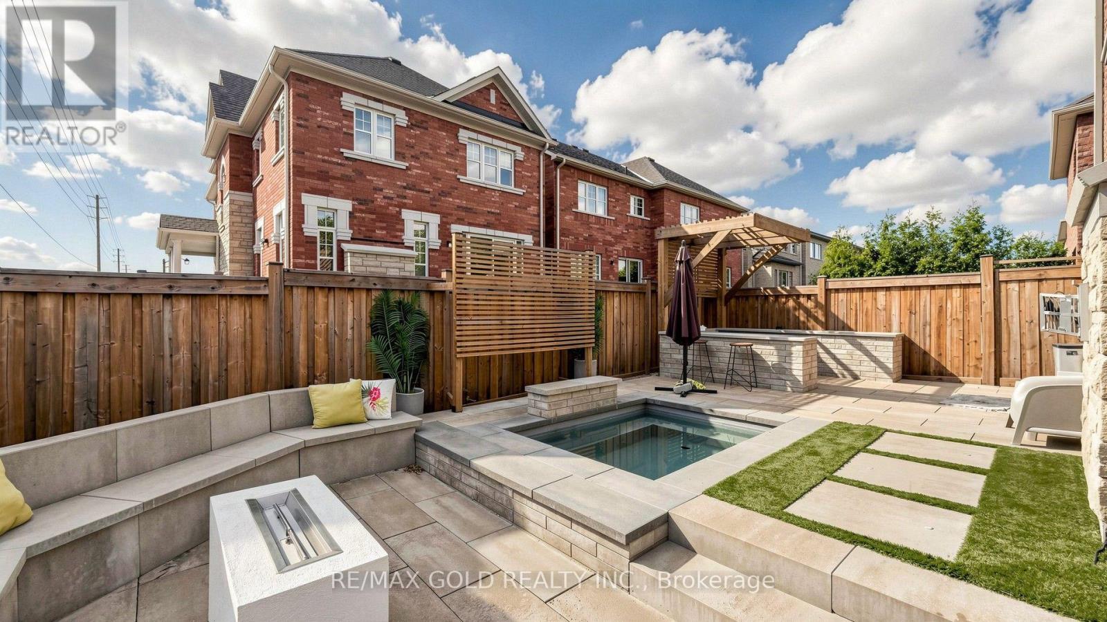 125 Burnhamthorpe Road E, Oakville, Ontario  L6H 3R4 - Photo 46 - W13808102