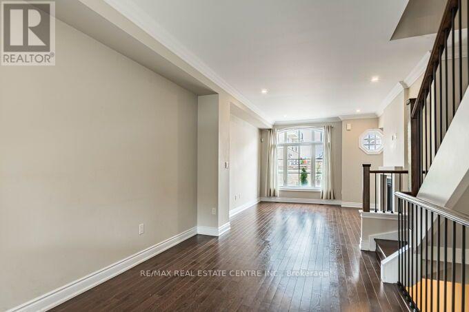 23 - 2034 Queensborough Gate, Mississauga, Ontario  L5M 0X9 - Photo 11 - W13808124