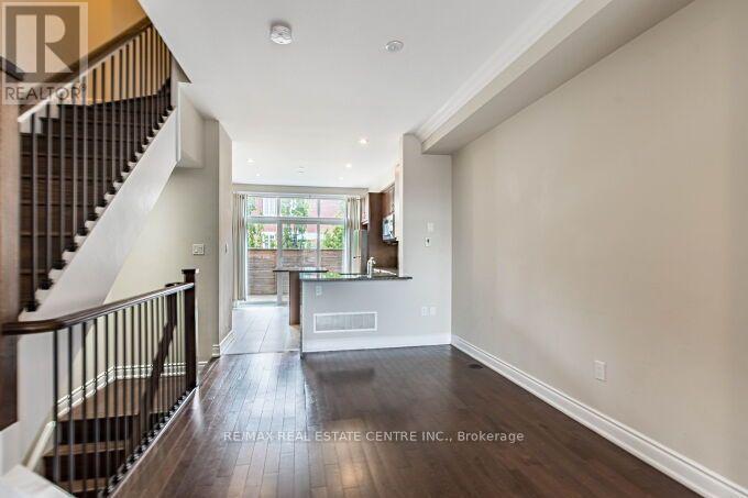 23 - 2034 Queensborough Gate, Mississauga, Ontario  L5M 0X9 - Photo 16 - W13808124