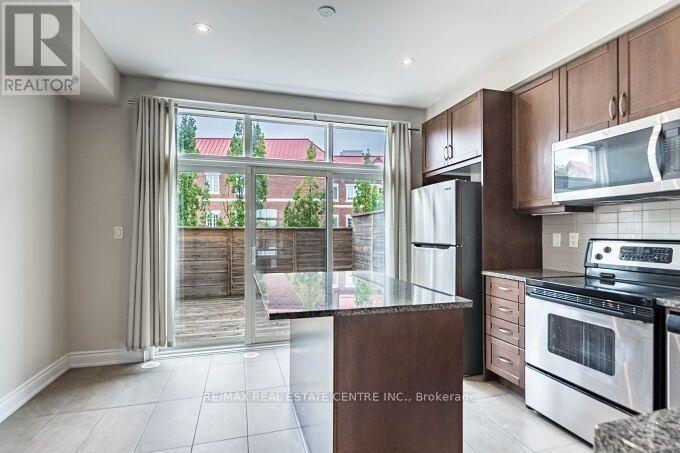 23 - 2034 Queensborough Gate, Mississauga, Ontario  L5M 0X9 - Photo 19 - W13808124
