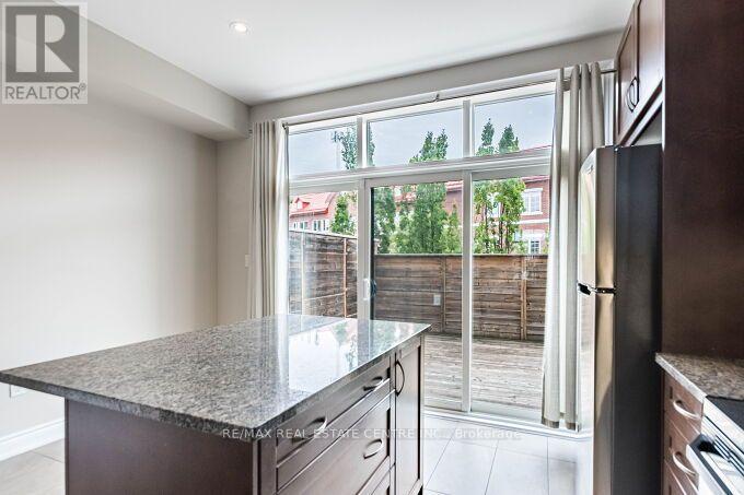 23 - 2034 Queensborough Gate, Mississauga, Ontario  L5M 0X9 - Photo 24 - W13808124