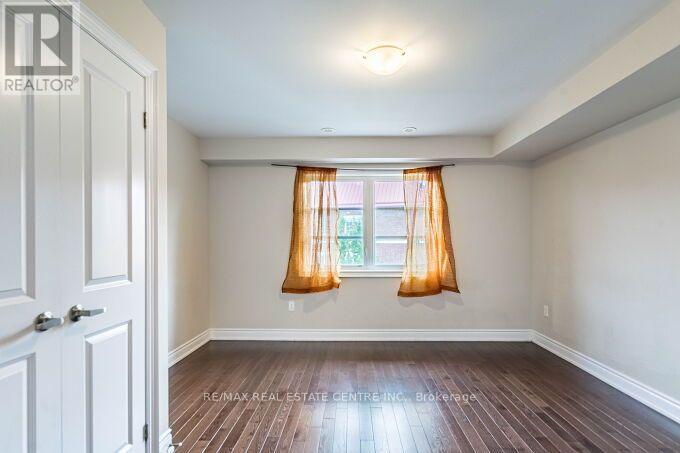 23 - 2034 Queensborough Gate, Mississauga, Ontario  L5M 0X9 - Photo 30 - W13808124