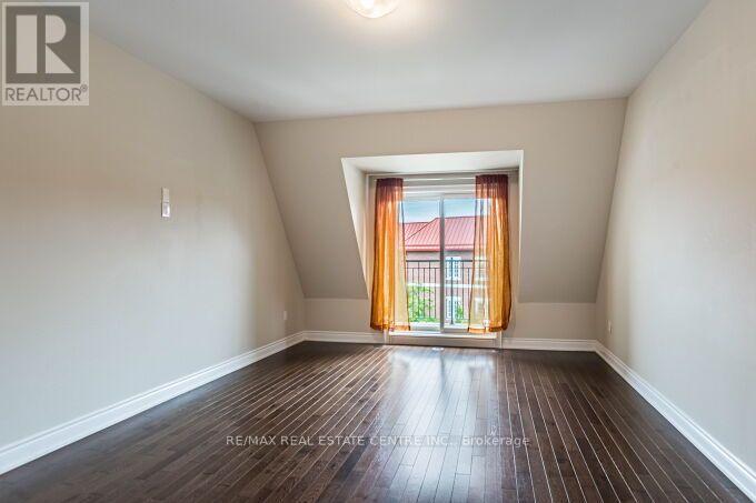 23 - 2034 Queensborough Gate, Mississauga, Ontario  L5M 0X9 - Photo 37 - W13808124