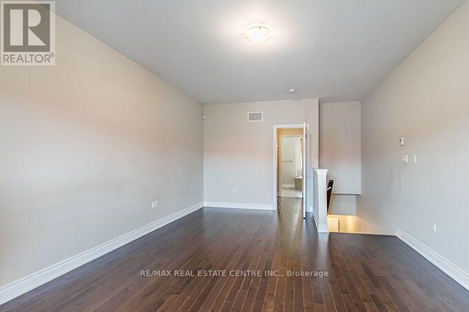 23 - 2034 Queensborough Gate, Mississauga, Ontario  L5M 0X9 - Photo 38 - W13808124