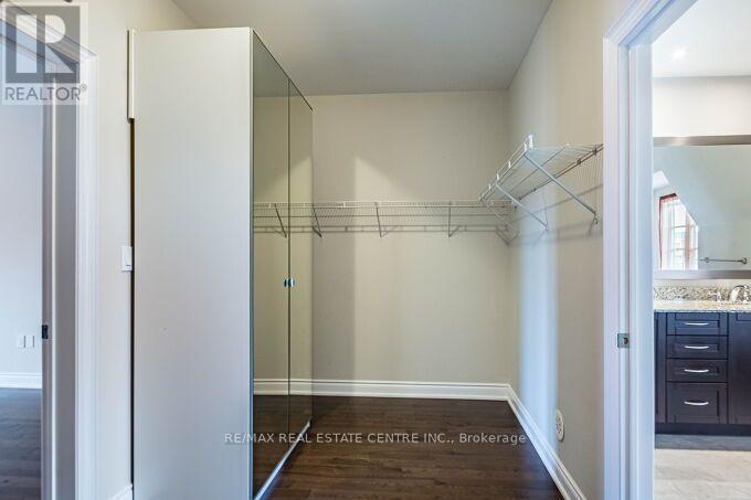 23 - 2034 Queensborough Gate, Mississauga, Ontario  L5M 0X9 - Photo 39 - W13808124