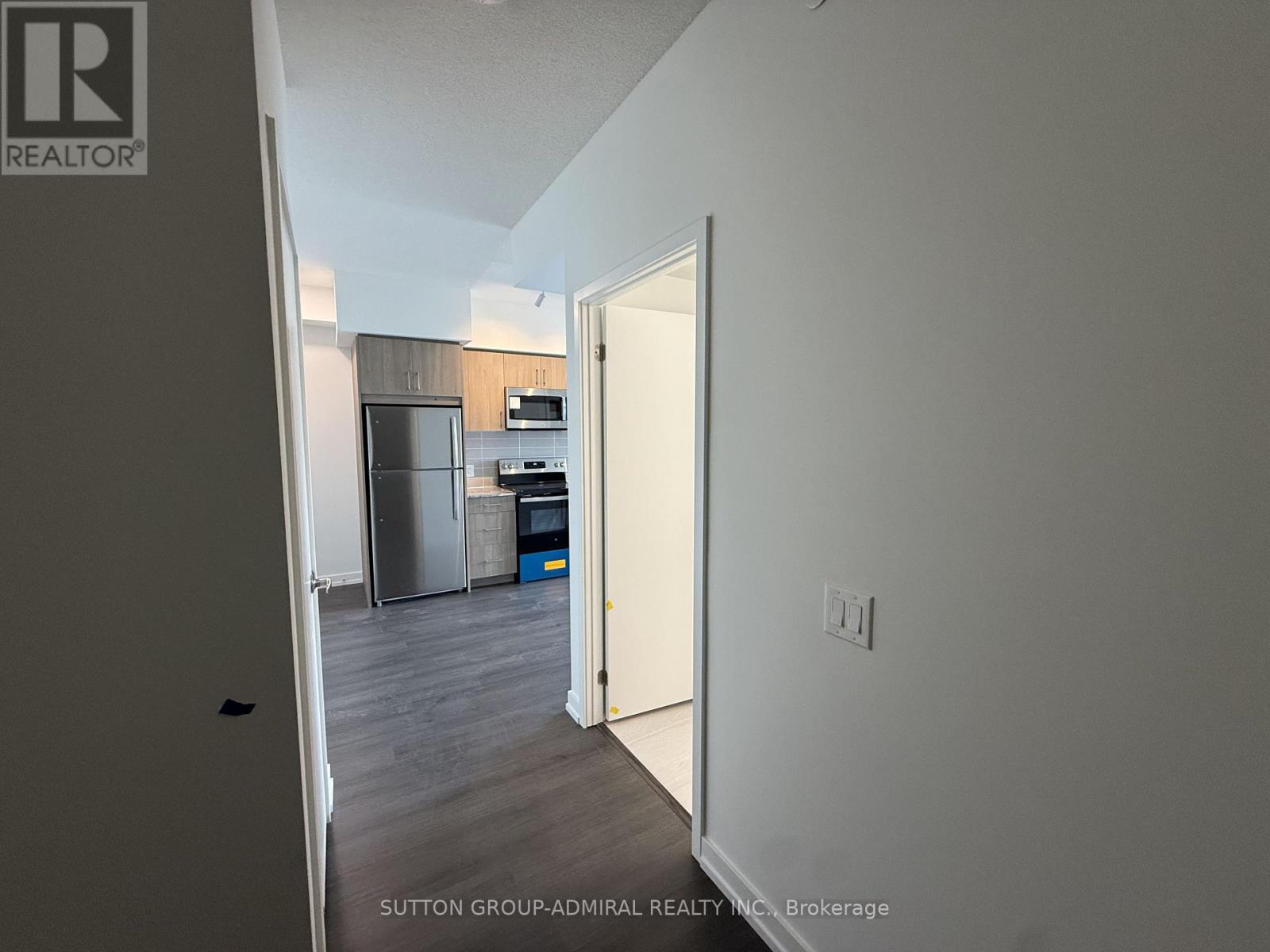 2311 - 4010 Eglinton Avenue, Toronto, Ontario  M9A 0G5 - Photo 5 - W13808132