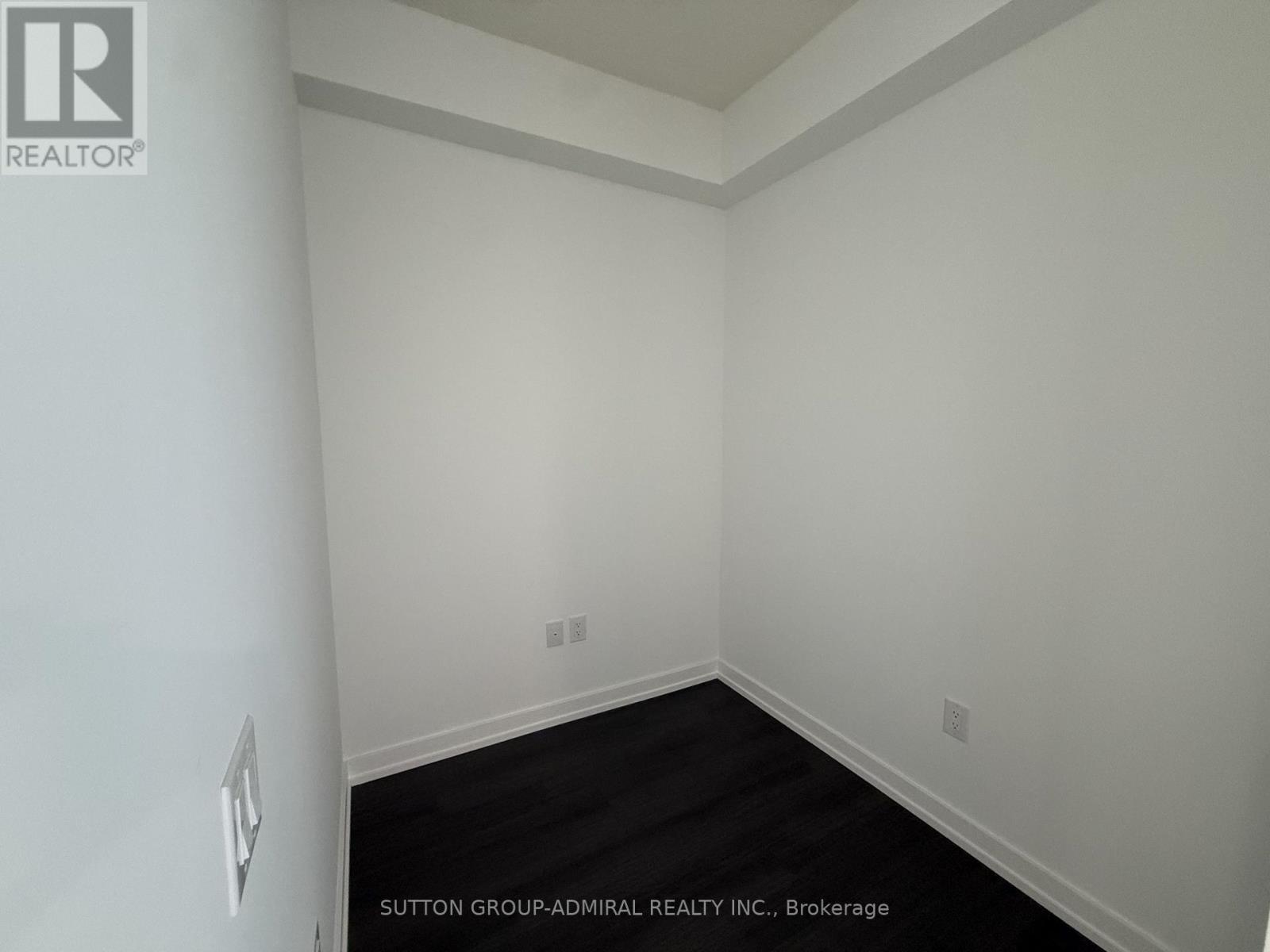 2311 - 4010 Eglinton Avenue, Toronto, Ontario  M9A 0G5 - Photo 6 - W13808132