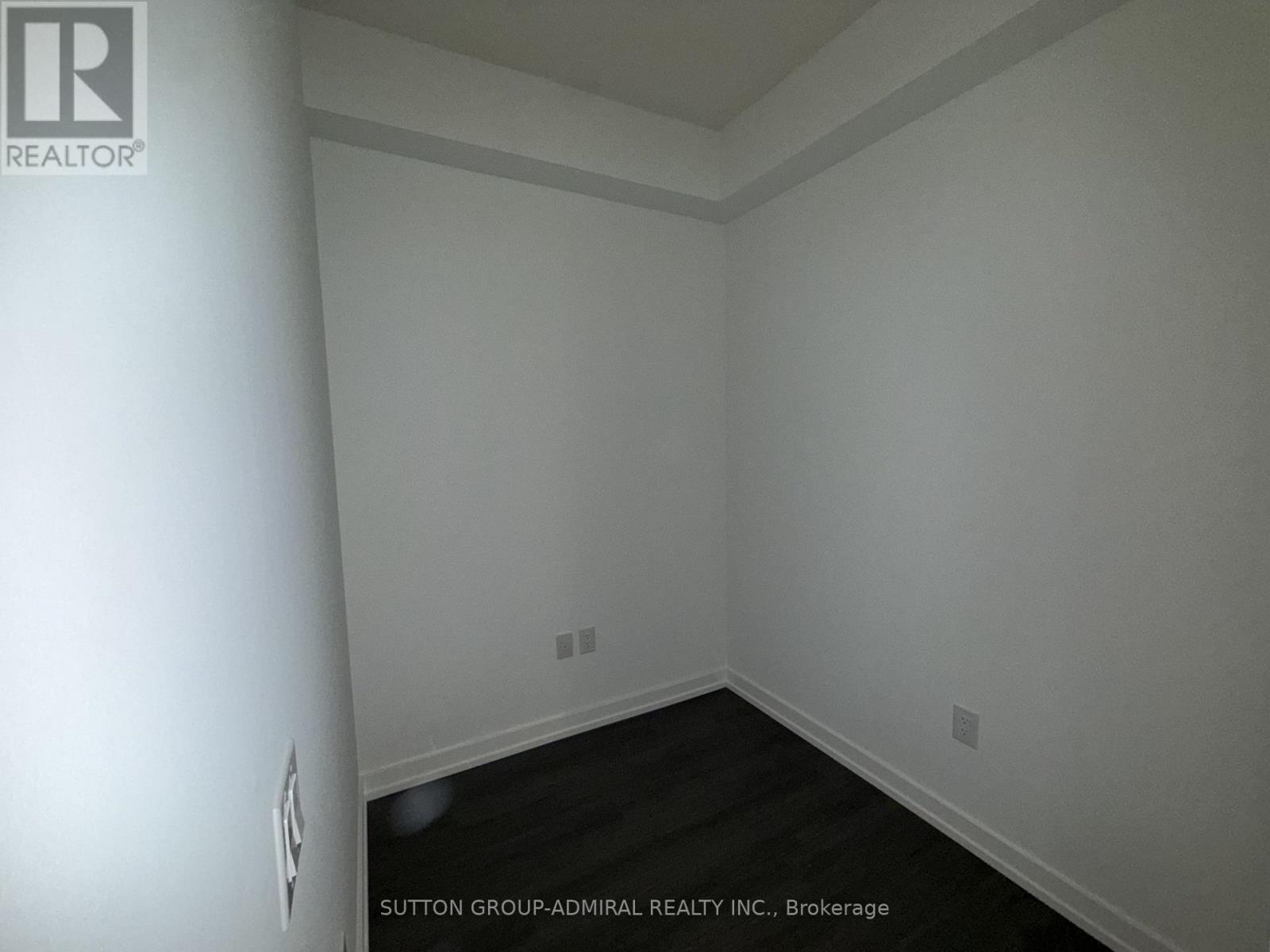 2311 - 4010 Eglinton Avenue, Toronto, Ontario  M9A 0G5 - Photo 8 - W13808132