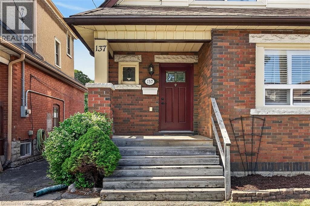 137 Cope Street, Hamilton, Ontario  L8H 5B3 - Photo 3 - 40865028
