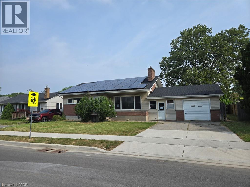 16 Broderick Avenue, Thorold, Ontario  L2V 2H4 - Photo 1 - 40865027