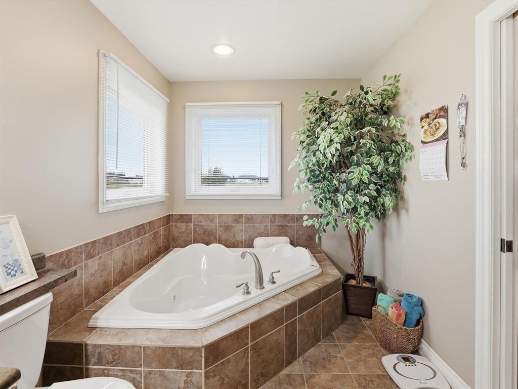 215 Centre Street N, Mitchell, Manitoba  R5G 1G8 - Photo 19 - 202623222