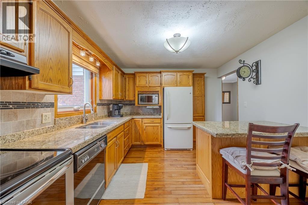 7543 Merritt Avenue, Niagara Falls, Ontario  L2G 5C3 - Photo 6 - 40839763