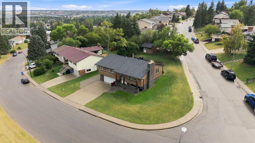 615 63 Avenue NW, Calgary, Alberta  T2K 5L3 - Photo 44 - A2342366