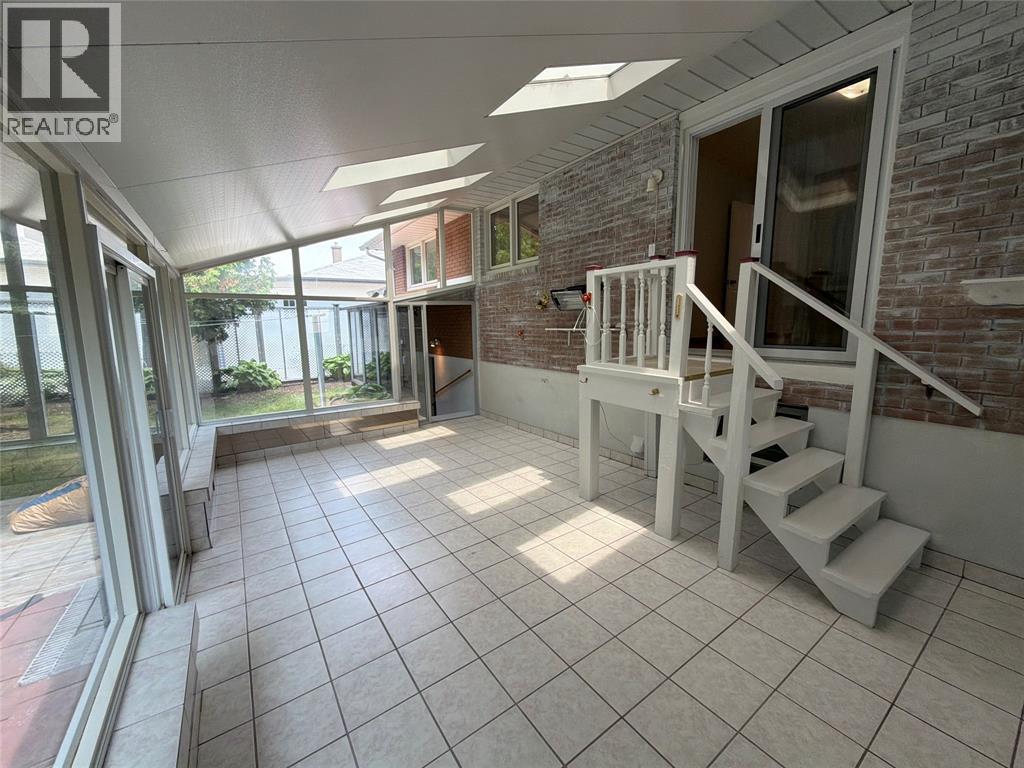 1201 Giffel Road, Sarnia, Ontario  N7S 3K5 - Photo 39 - 26016145