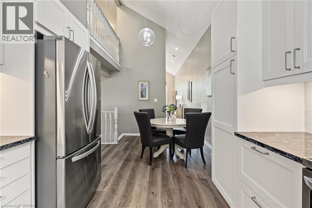 332 Grand River Avenue, Brantford, Ontario  N3T 4Y8 - Photo 14 - 40862971
