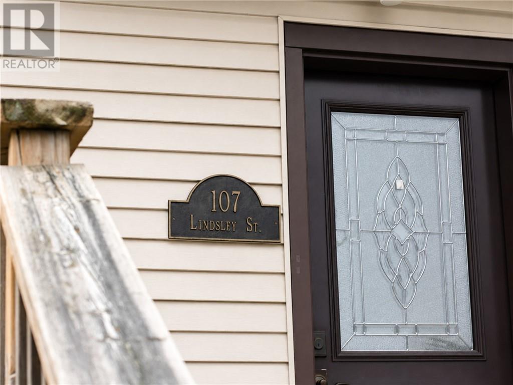 107 Lindsley Street, Greater Sudbury, Ontario  P0M 1S0 - Photo 3 - 2130467