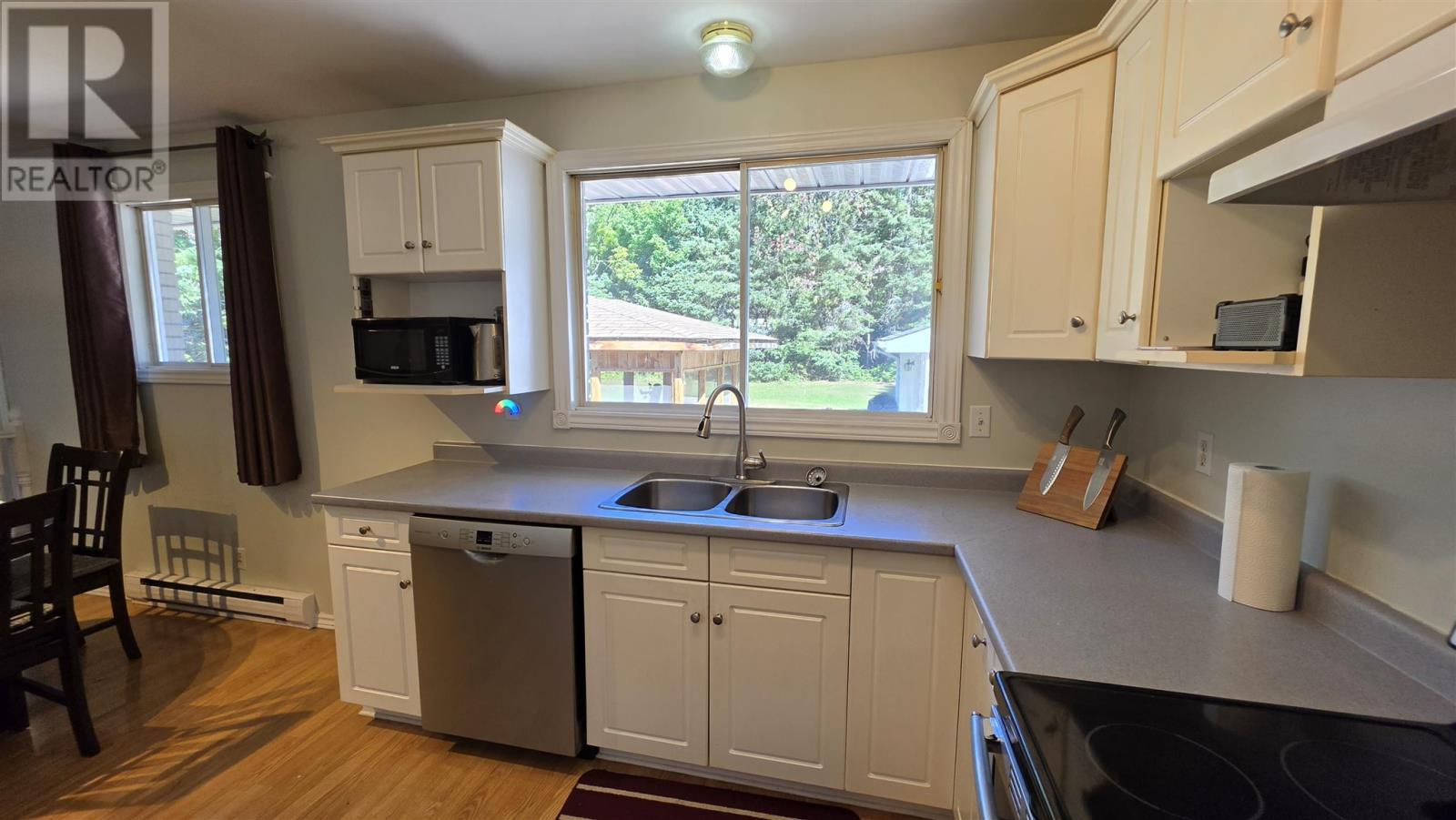 30 Foothill Rd, Sault Ste. Marie, Ontario  P6C 6E4 - Photo 21 - SM262524