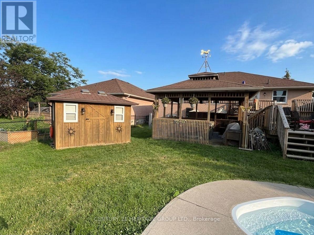 16 Eakins Crescent, Kawartha Lakes, Ontario  K9V 6H8 - Photo 24 - X13589348