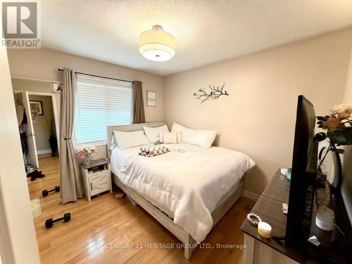16 Eakins Crescent, Kawartha Lakes, Ontario  K9V 6H8 - Photo 12 - X13589348