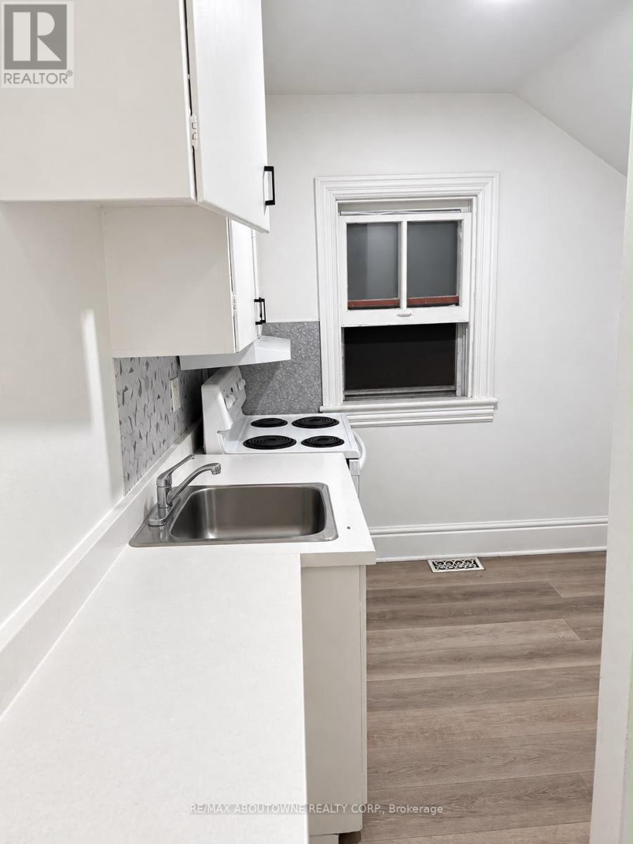 70 Wellington Street S, Hamilton, Ontario  L8N 2R1 - Photo 4 - X13774170