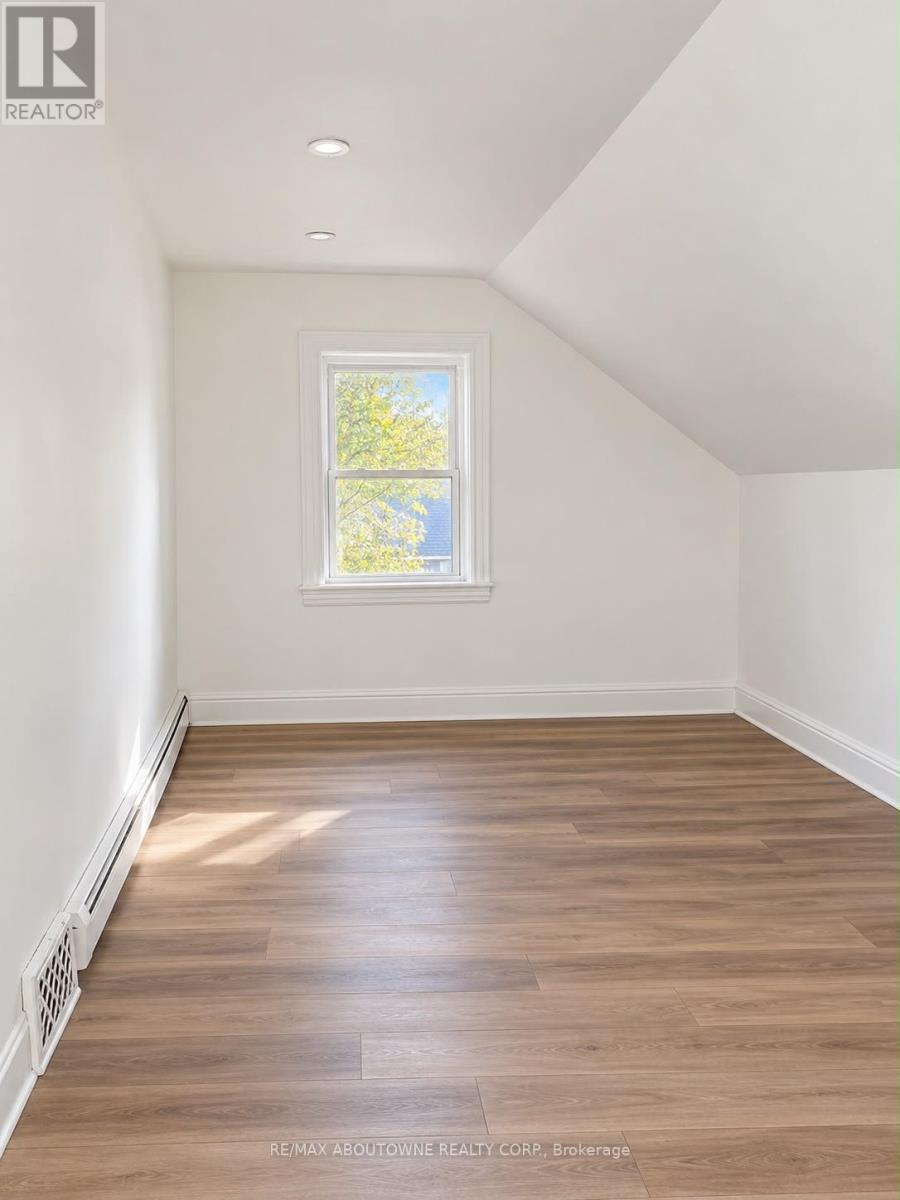 70 Wellington Street S, Hamilton, Ontario  L8N 2R1 - Photo 8 - X13774170