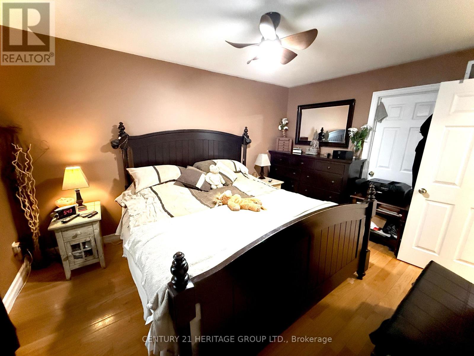 16 Eakins Crescent, Kawartha Lakes, Ontario  K9V 6H8 - Photo 9 - X13589348