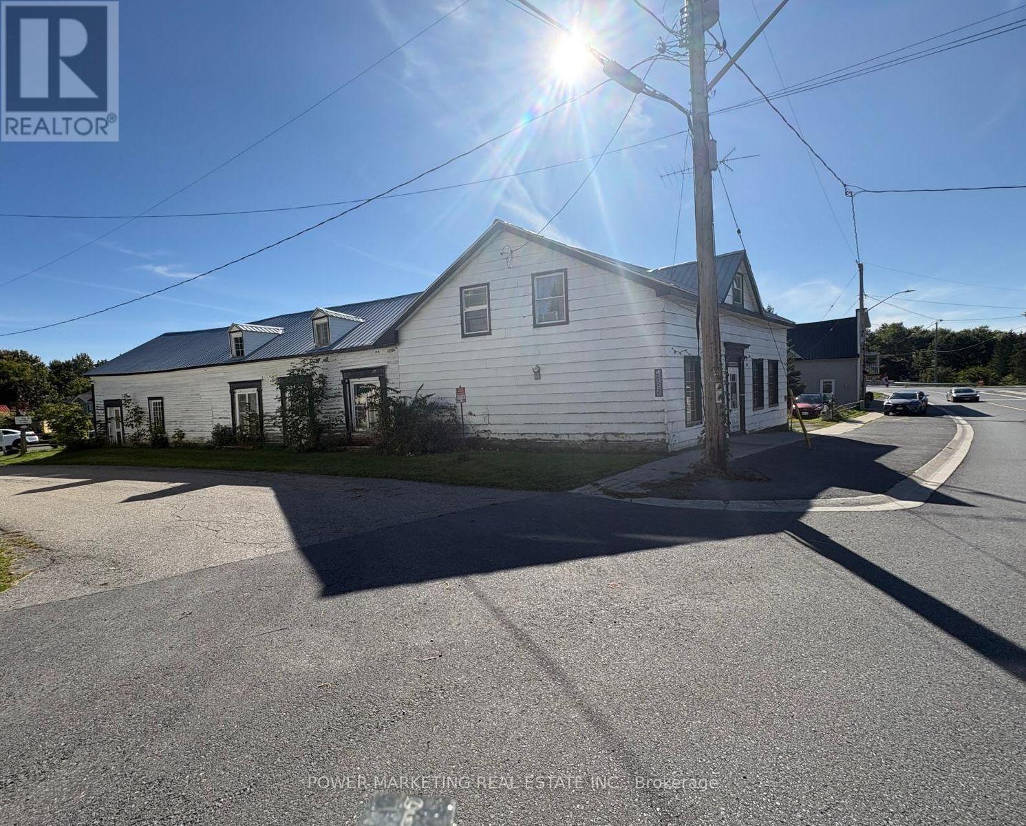 18556 DUNDAS STREET, South Glengarry, Ontario
