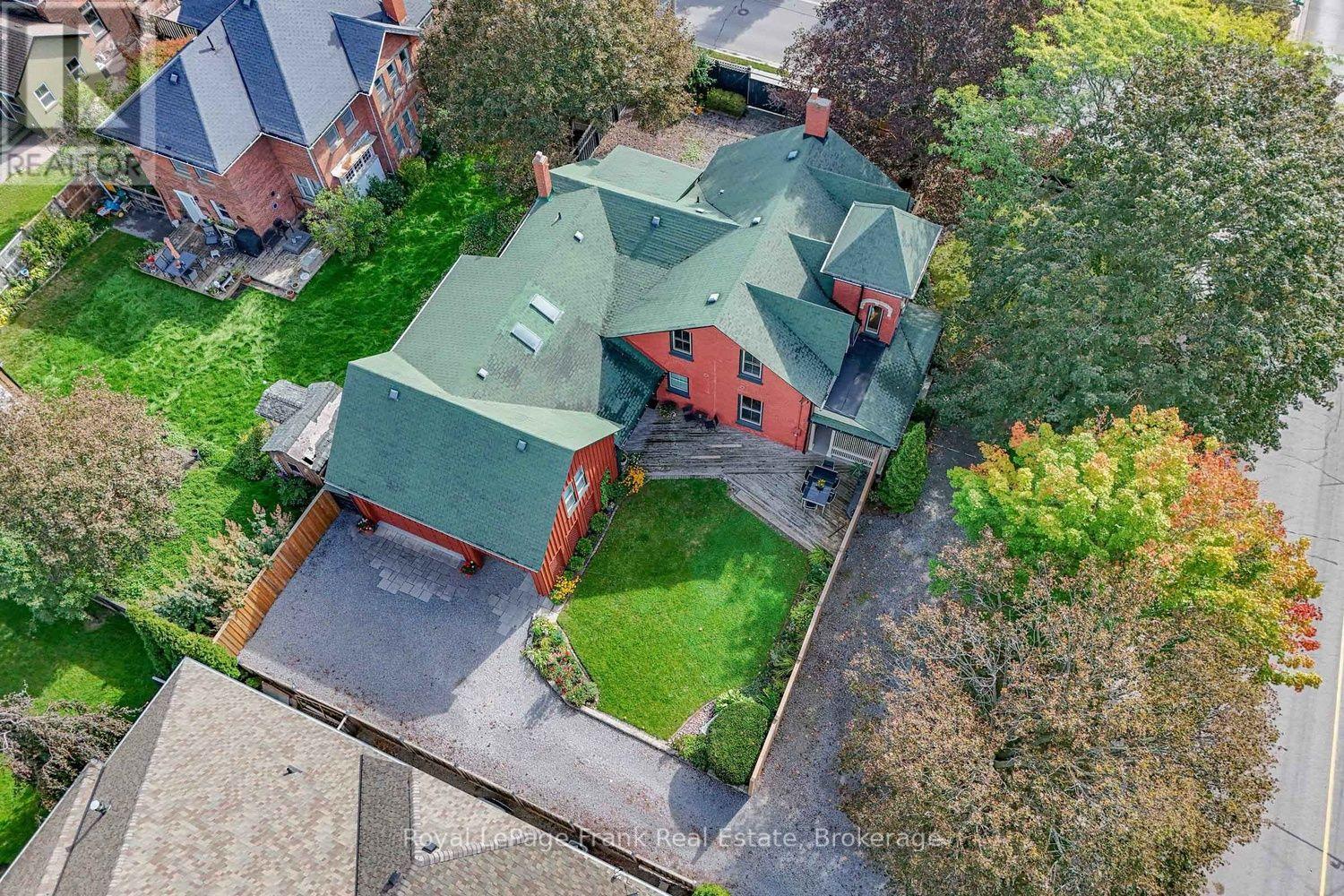86 Wellington Street, Clarington, Ontario  L1C 1V7 - Photo 2 - E13808222