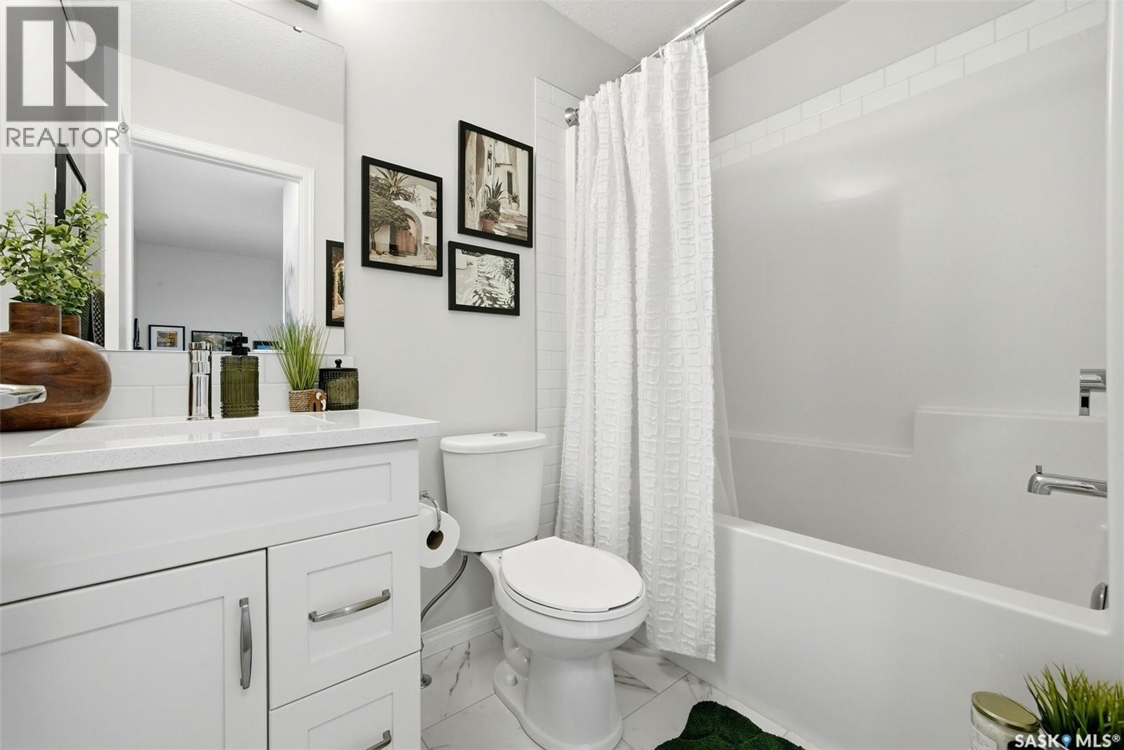 5109 Buckingham Drive E, Regina, Saskatchewan  S4V 3S3 - Photo 21 - SK049004