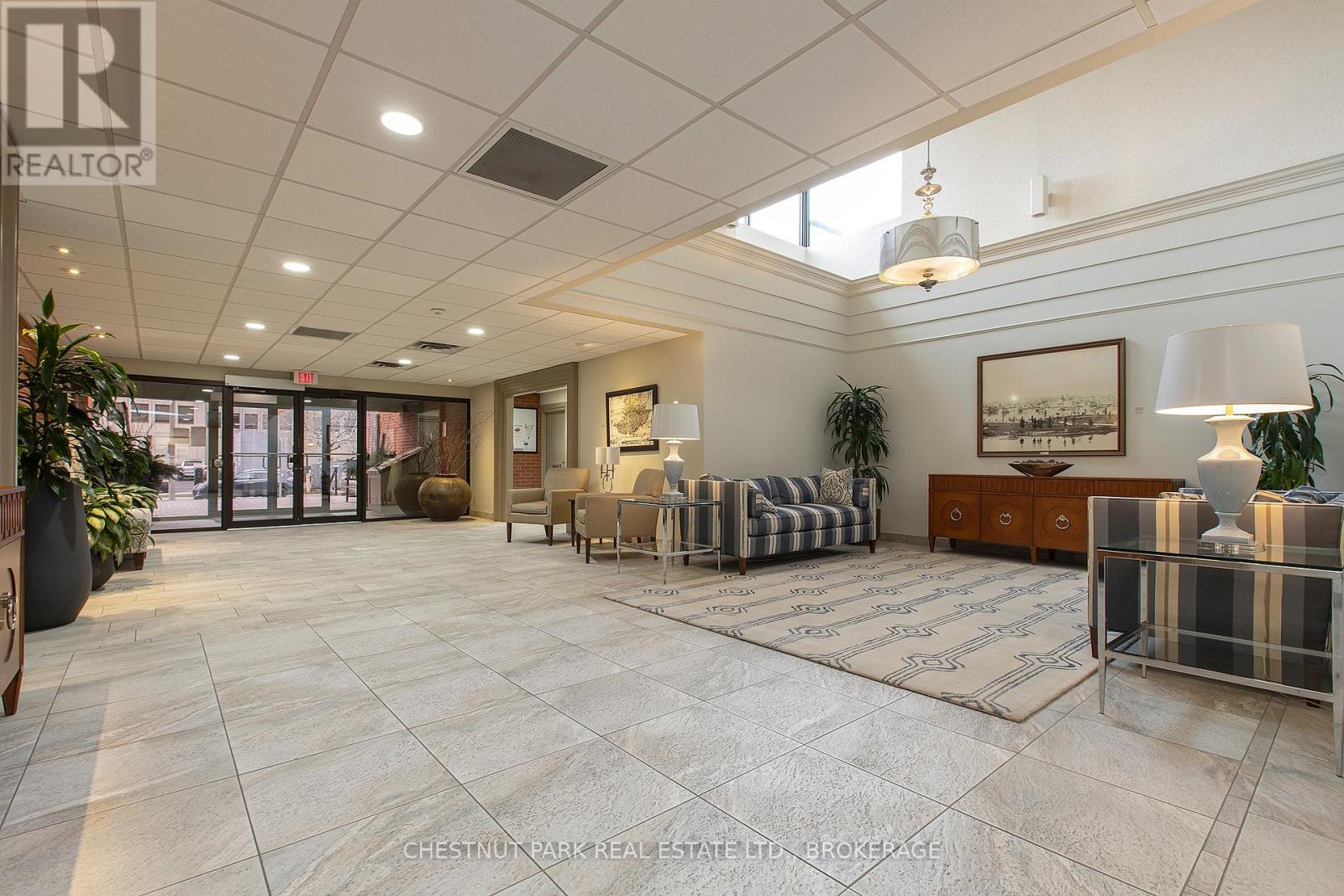 401 - 165 Ontario Street, Kingston, Ontario  K7L 2Y6 - Photo 4 - X13808312