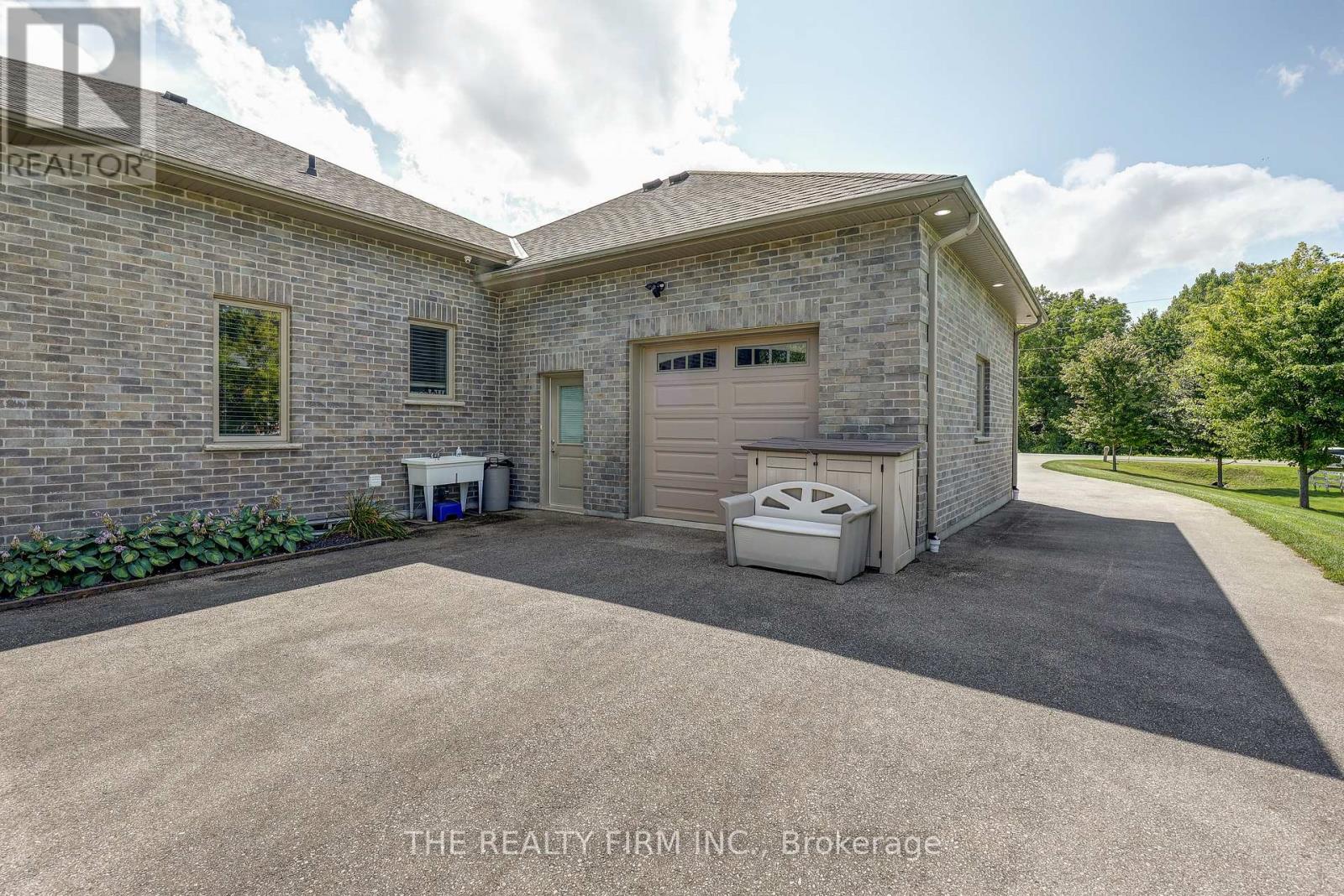 22060 Nissouri Road, Thames Centre, Ontario  N0M 2P0 - Photo 40 - X13808216