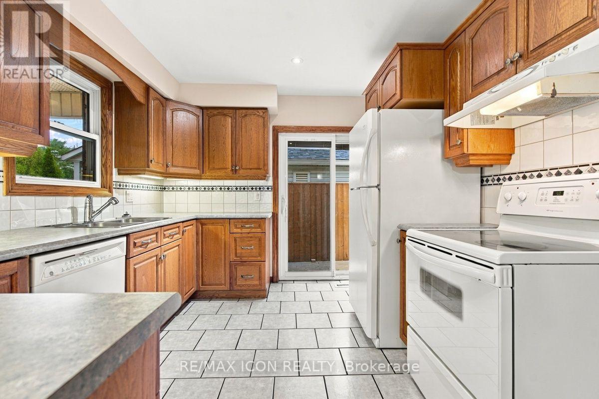 34 Salvia Street, London South, Ontario  N5Z 4T2 - Photo 11 - X13808220