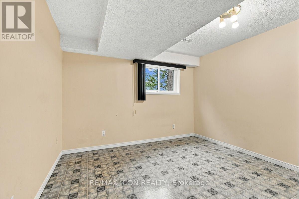 34 Salvia Street, London South, Ontario  N5Z 4T2 - Photo 25 - X13808220