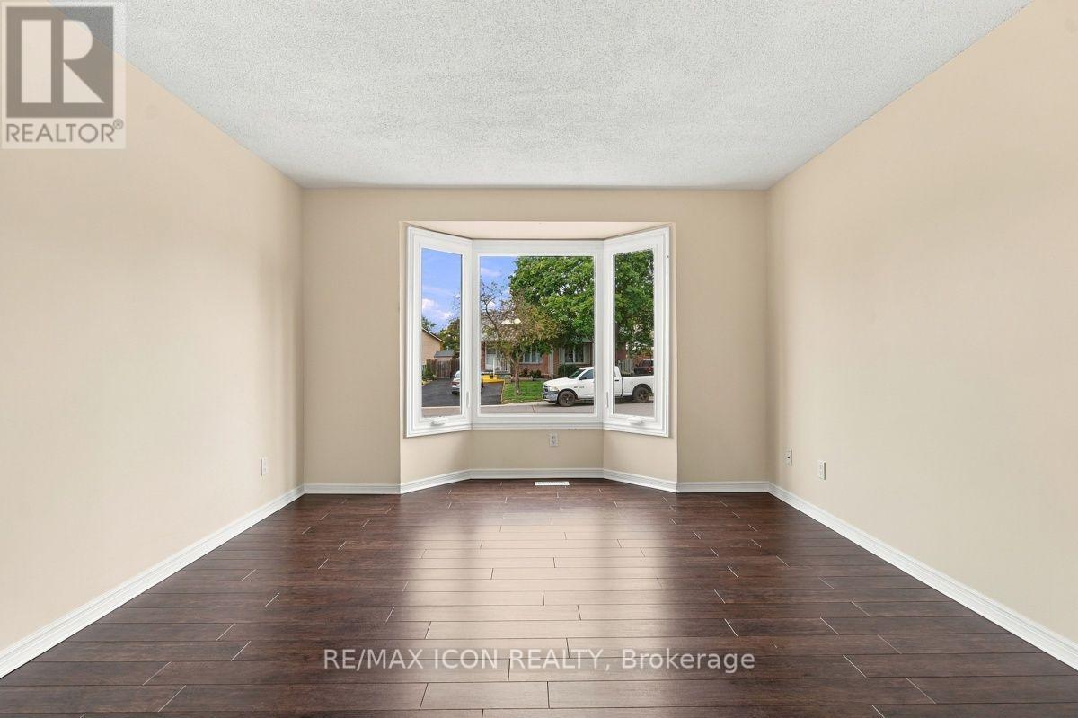 34 Salvia Street, London South, Ontario  N5Z 4T2 - Photo 5 - X13808220