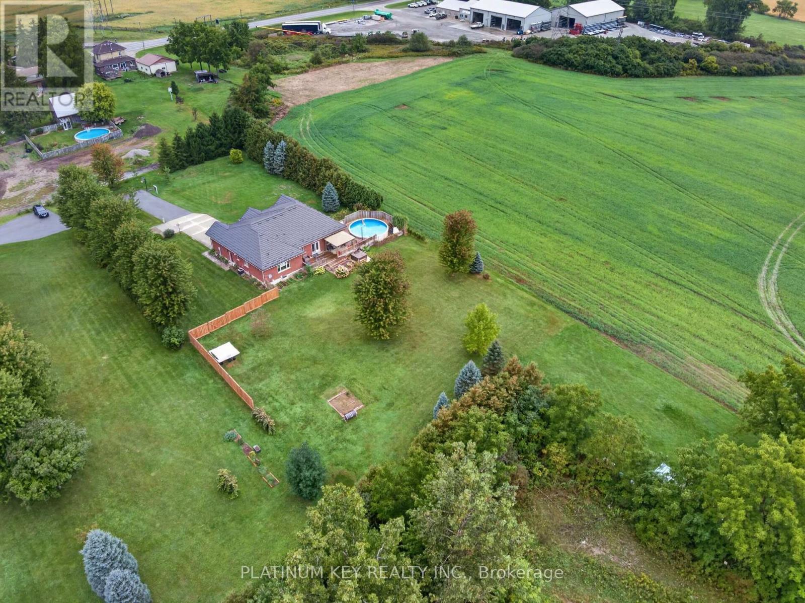653 Peter Street, Strathroy-Caradoc, Ontario  N0L 1T0 - Photo 37 - X13808320