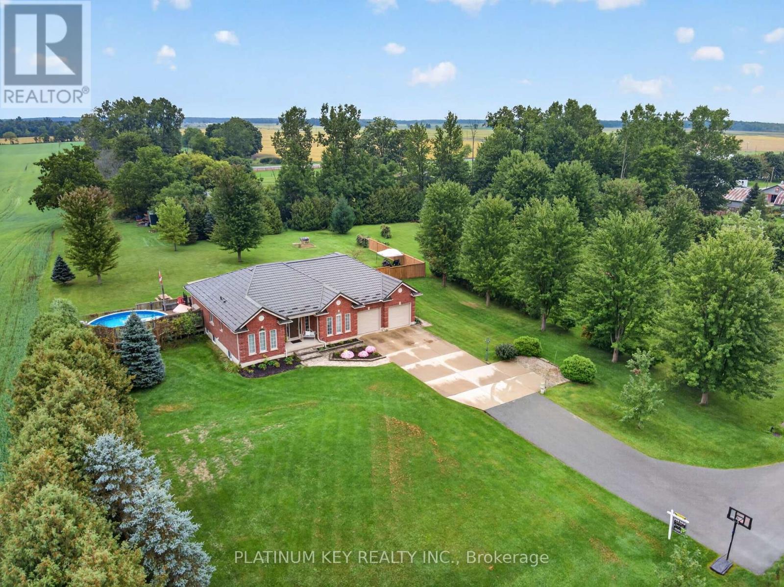 653 Peter Street, Strathroy-Caradoc, Ontario  N0L 1T0 - Photo 44 - X13808320