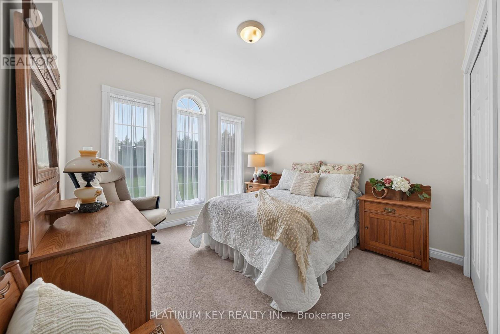 653 Peter Street, Strathroy-Caradoc, Ontario  N0L 1T0 - Photo 7 - X13808320