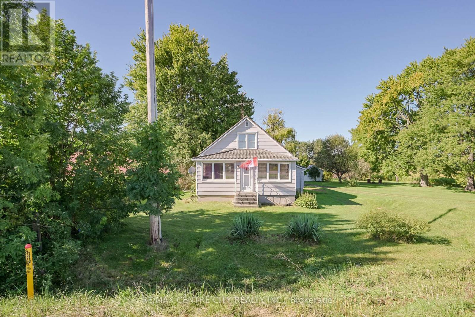 12329 Graham Road, West Elgin, Ontario  N0L 2P0 - Photo 2 - X13808420