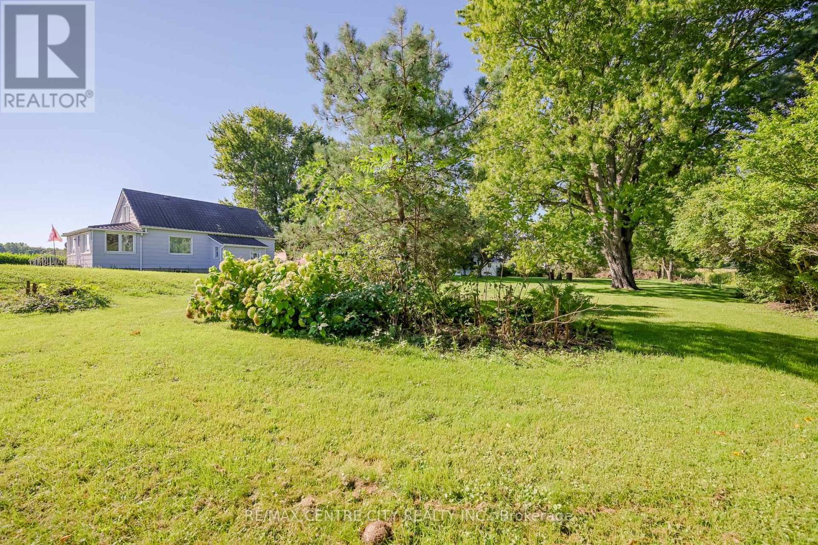 12329 Graham Road, West Elgin, Ontario  N0L 2P0 - Photo 4 - X13808420