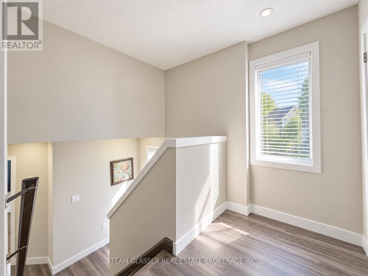 963 - 963 West Village Square, London North, Ontario  N6H 0J7 - Photo 11 - X13808454
