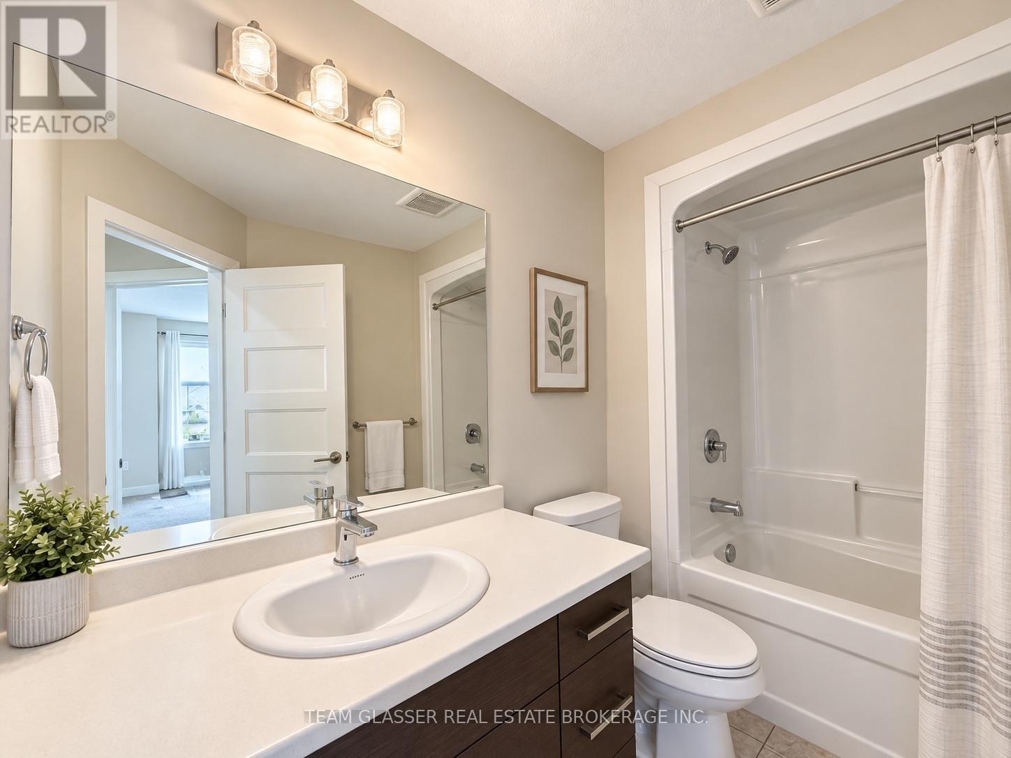 963 - 963 West Village Square, London North, Ontario  N6H 0J7 - Photo 6 - X13808454